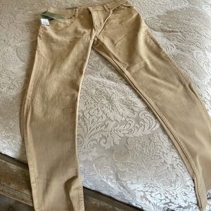 Men’s tan jeans.  Brand new with tags!